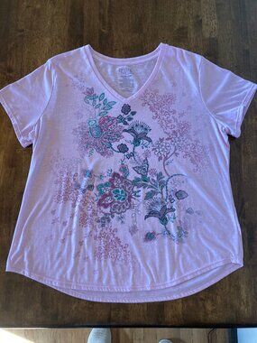 Time and Tru V-neck Floral Graphic T-shirt for Women Lilac Glaze Size XL NWOT